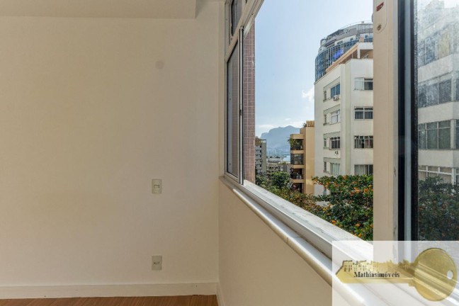 Imagem Apartamento com 2 Quartos à Venda, 95 m² em Copacabana - Rio De Janeiro Imagem Apartamento com 2 Quartos à Venda, 95 m² em Copacabana - Rio De Janeiro