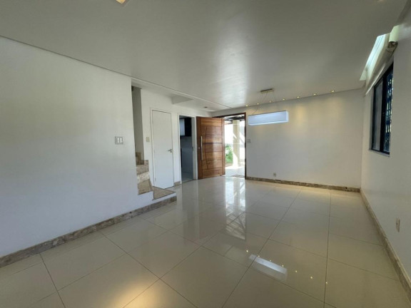 Imagem Casa com 3 Quartos à Venda, 136 m² em Pituaçu - Salvador Imagem Casa com 3 Quartos à Venda, 136 m² em Pituaçu - Salvador