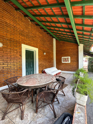Imagem Casa com 5 Quartos à Venda, 165 m² em Praia Da Costa - Vila Velha Imagem Casa com 5 Quartos à Venda, 165 m² em Praia Da Costa - Vila Velha