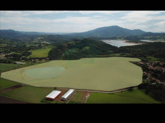 Imagem Terreno à Venda, 938.000 m² em Vila Cristo Redentor - Vargem Imagem Terreno à Venda, 938.000 m² em Vila Cristo Redentor - Vargem