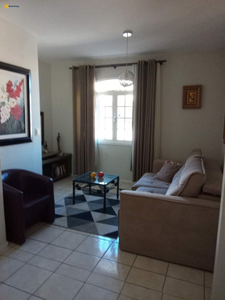 Imagem Casa com 4 Quartos à Venda, 240 m² em Capoeiras - Florianópolis Imagem Casa com 4 Quartos à Venda, 240 m² em Capoeiras - Florianópolis