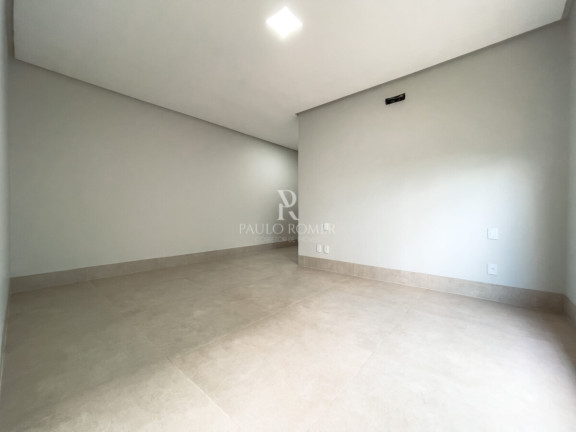Imagem Casa com 4 Quartos à Venda, 238 m² em Residencial Goiânia Golfe Clube - Goiânia Imagem Casa com 4 Quartos à Venda, 238 m² em Residencial Goiânia Golfe Clube - Goiânia