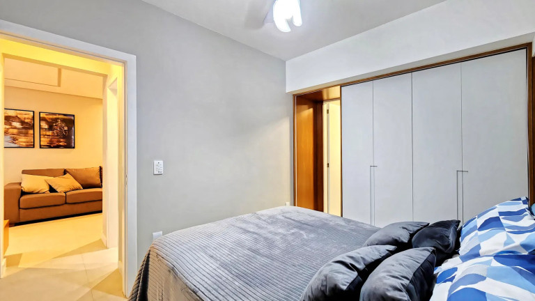 Imagem Apartamento com 2 Quartos à Venda, 90 m² em Centro - Balneário Camboriú