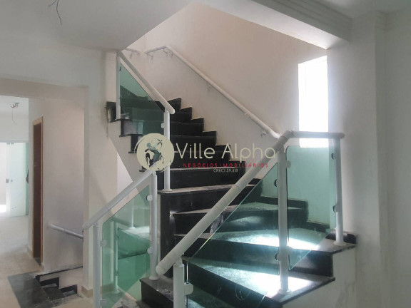 Casa com 3 Quartos à Venda, 150 m² em Embare - Santos