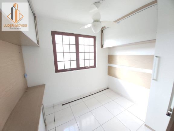 Imagem Sobrado com 3 Quartos à Venda, 123 m² em Novo Mundo - Curitiba