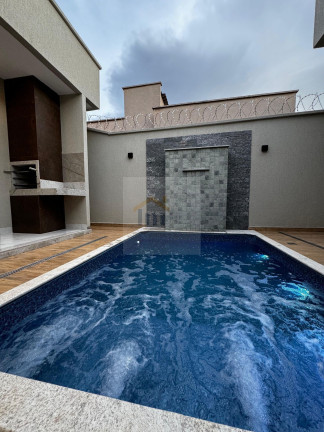 Imagem Casa com 3 Quartos à Venda, 154 m² em Residencial Alice Barbosa - Goiânia