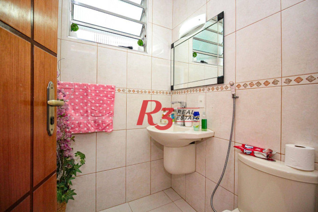 Imagem Sobrado com 4 Quartos à Venda, 150 m² em Gonzaga - Santos Imagem Sobrado com 4 Quartos à Venda, 150 m² em Gonzaga - Santos