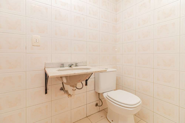 Imagem Apartamento com 2 Quartos à Venda, 66 m² em Petrópolis - Porto Alegre Imagem Apartamento com 2 Quartos à Venda, 66 m² em Petrópolis - Porto Alegre