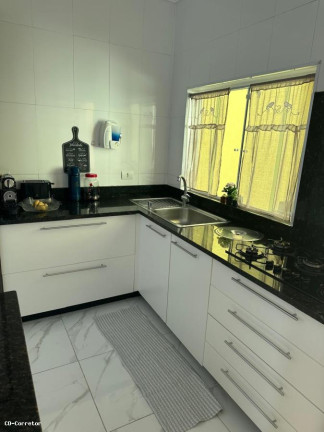 Imagem Sobrado com 3 Quartos à Venda, 340 m² em Parque São Vicente - Mauá
