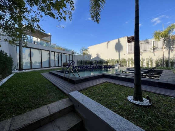Imagem Sobrado com 4 Quartos à Venda, em Jardim São Bento - Sao Paulo Imagem Sobrado com 4 Quartos à Venda, em Jardim São Bento - Sao Paulo