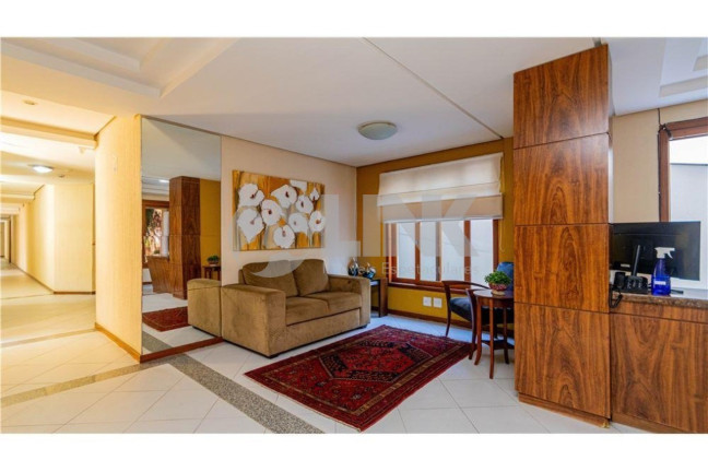 Imagem Apartamento com 2 Quartos à Venda, 73 m² em Menino Deus - Porto Alegre Imagem Apartamento com 2 Quartos à Venda, 73 m² em Menino Deus - Porto Alegre