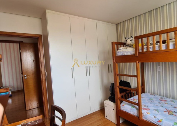 Imagem Imóvel com 3 Quartos à Venda, 98 m² em Santo Antônio - Belo Horizonte Imagem Imóvel com 3 Quartos à Venda, 98 m² em Santo Antônio - Belo Horizonte