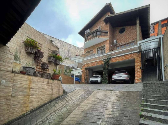 Imagem Casa com 3 Quartos à Venda, 180 m² em Jardim Semiramis - Cotia