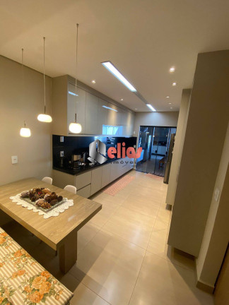 Imagem Casa com 3 Quartos à Venda, 260 m² em Parque Vista Alegre - Bauru Imagem Casa com 3 Quartos à Venda, 260 m² em Parque Vista Alegre - Bauru