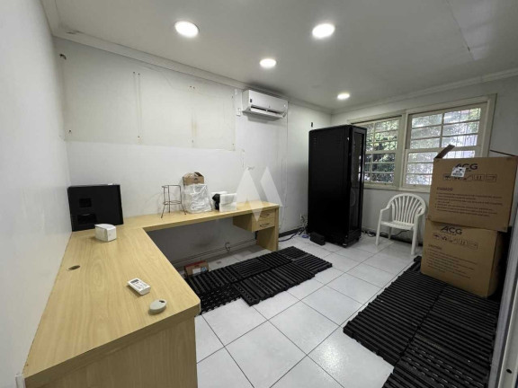 Imagem Casa com 4 Quartos à Venda, 357 m² em Campo Grande - Santos Imagem Casa com 4 Quartos à Venda, 357 m² em Campo Grande - Santos