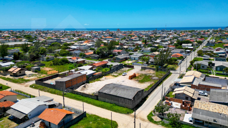 Imagem Terreno para Alugar, 2.160 m² em Centro - Balneário Rincão Imagem Terreno para Alugar, 2.160 m² em Centro - Balneário Rincão
