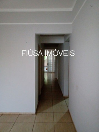 Imagem Casa com 3 Quartos à Venda, 250 m² em Ipiranga - Ribeirão Preto Imagem Casa com 3 Quartos à Venda, 250 m² em Ipiranga - Ribeirão Preto