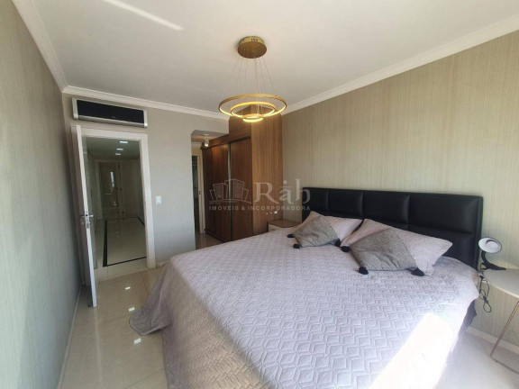 Imagem Apartamento com 3 Quartos à Venda, 206 m² em Centro - Balneário Camboriú