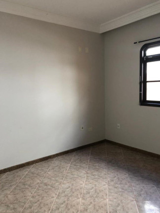 Imagem Casa com 3 Quartos à Venda, 336 m² em Nova Esperança - Balneário Camboriú Imagem Casa com 3 Quartos à Venda, 336 m² em Nova Esperança - Balneário Camboriú