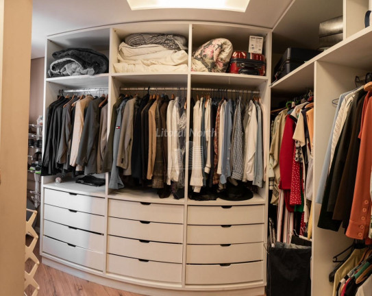 Imagem Apartamento com 4 Quartos à Venda, 280 m² em Centro - Itajaí