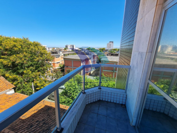 Imagem Apartamento com 3 Quartos à Venda, 214 m² em Braga - Cabo Frio