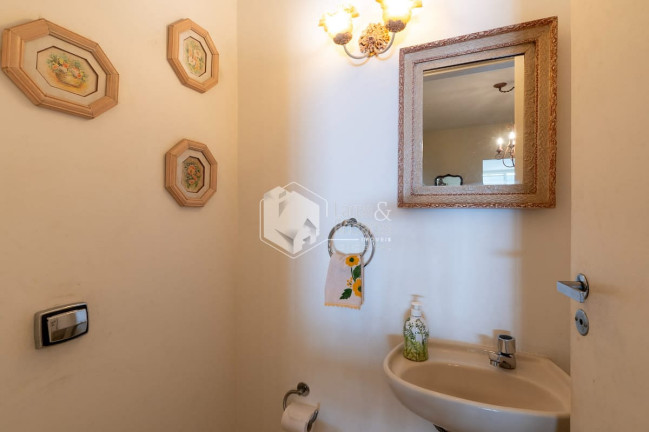 Imagem Casa com 3 Quartos à Venda, 180 m² em Vila Olímpia - São Paulo Imagem Casa com 3 Quartos à Venda, 180 m² em Vila Olímpia - São Paulo