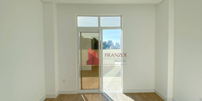 Imagem Apartamento com 3 Quartos para Alugar, 149 m² em Fazenda - Itajaí Imagem Apartamento com 3 Quartos para Alugar, 149 m² em Fazenda - Itajaí
