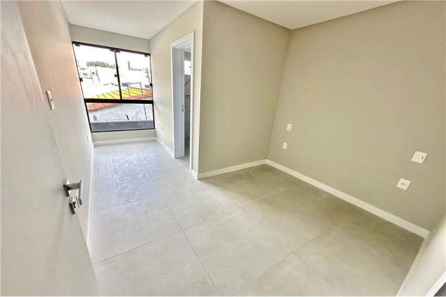 Imagem Casa com 3 Quartos à Venda, 264 m² em Nações - Balneário Camboriú Imagem Casa com 3 Quartos à Venda, 264 m² em Nações - Balneário Camboriú