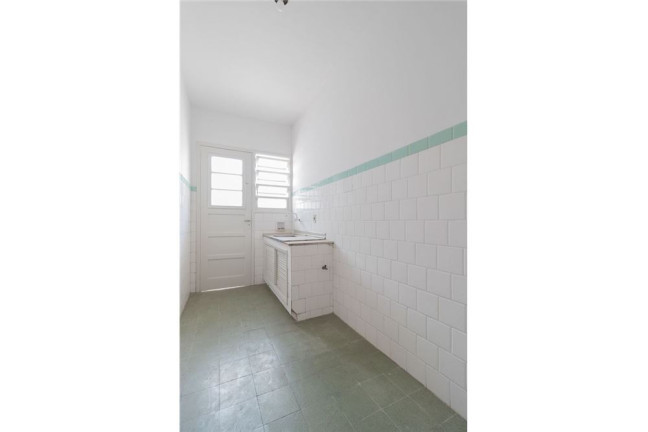 Imagem Imóvel com 1 Quarto à Venda, em Centro Histórico - Porto Alegre Imagem Imóvel com 1 Quarto à Venda, em Centro Histórico - Porto Alegre