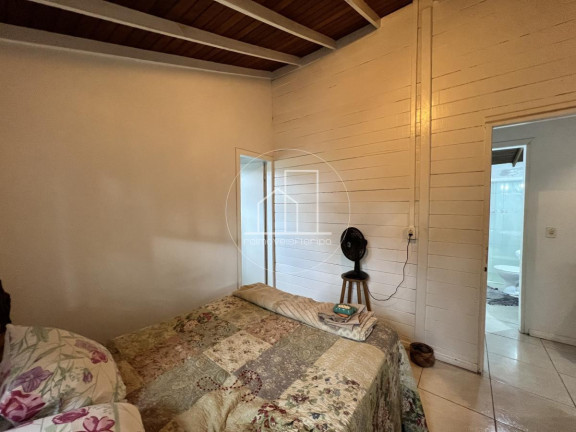 Imagem Casa com 4 Quartos à Venda, 150 m² em São João Do Rio Vermelho - Florianópolis Imagem Casa com 4 Quartos à Venda, 150 m² em São João Do Rio Vermelho - Florianópolis