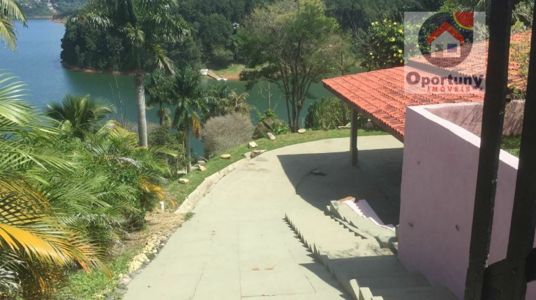 Imagem Imóvel com 3 Quartos à Venda, 5.000 m² em Centro - Igaratá