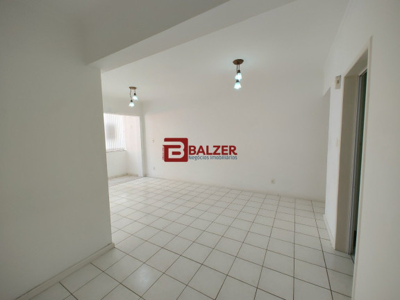 Imagem Apartamento com 3 Quartos à Venda, 122 m² em Centro - Florianópolis Imagem Apartamento com 3 Quartos à Venda, 122 m² em Centro - Florianópolis