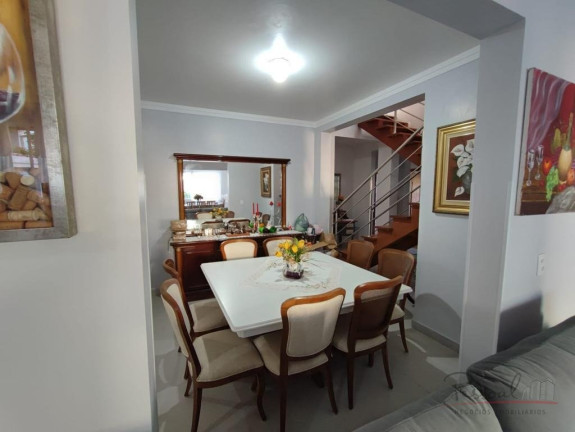 Imagem Casa com 3 Quartos à Venda, 580 m² em Ingleses Do Rio Vermelho - Florianópolis Imagem Casa com 3 Quartos à Venda, 580 m² em Ingleses Do Rio Vermelho - Florianópolis