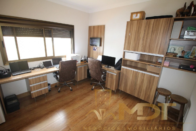 Imagem Sobrado com 5 Quartos à Venda, 220 m² em Copacabana - Belo Horizonte Imagem Sobrado com 5 Quartos à Venda, 220 m² em Copacabana - Belo Horizonte