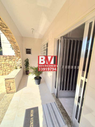 Imagem Casa com 3 Quartos à Venda, 365 m² em Braz De Pina - Rio De Janeiro