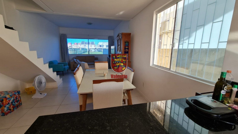 Imagem Casa com 3 Quartos à Venda, 450 m² Imagem Casa com 3 Quartos à Venda, 450 m²