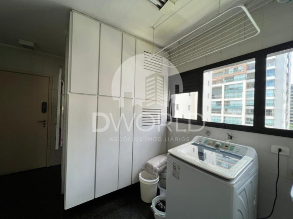 Imóvel com 4 Quartos à Venda, 220 m² em Itaim Bibi - São Paulo