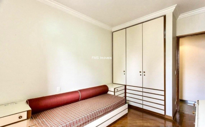 Imagem Imóvel com 4 Quartos à Venda, 235 m² em Moema - São Paulo Imagem Imóvel com 4 Quartos à Venda, 235 m² em Moema - São Paulo