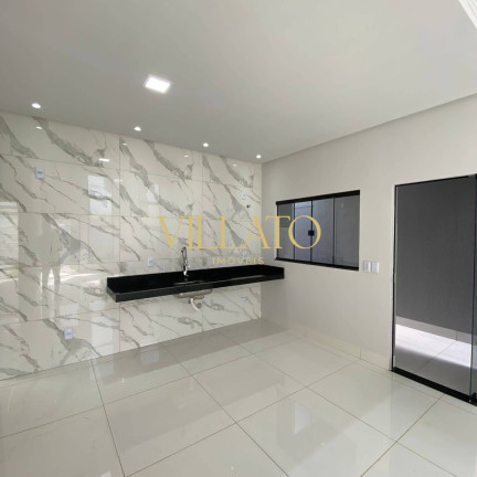 Imagem Casa com 3 Quartos à Venda, 200 m² em Carolina Parque - Goiânia Imagem Casa com 3 Quartos à Venda, 200 m² em Carolina Parque - Goiânia