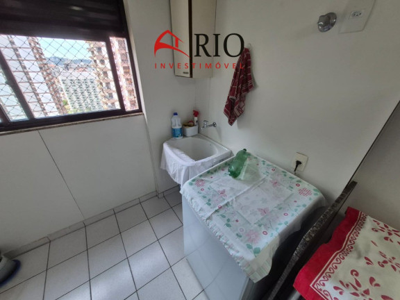 Imagem Imóvel com 4 Quartos à Venda, 142 m² em Barra Da Tijuca - Rio De Janeiro Imagem Imóvel com 4 Quartos à Venda, 142 m² em Barra Da Tijuca - Rio De Janeiro