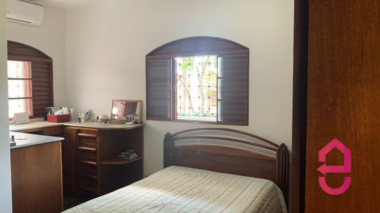 Imagem Casa com 5 Quartos à Venda, 420 m² em Jardim Goiás - Goiânia Imagem Casa com 5 Quartos à Venda, 420 m² em Jardim Goiás - Goiânia