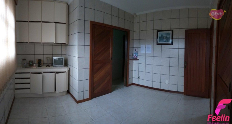 Imagem Casa com 3 Quartos à Venda, 165 m² em Campeche - Florianópolis Imagem Casa com 3 Quartos à Venda, 165 m² em Campeche - Florianópolis