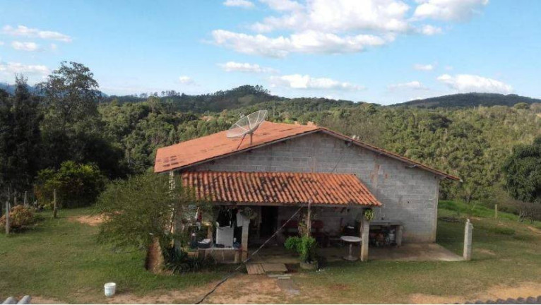 Imagem Chácara com 3 Quartos à Venda, 5 m² em Zona Rural - Piracaia Imagem Chácara com 3 Quartos à Venda, 5 m² em Zona Rural - Piracaia