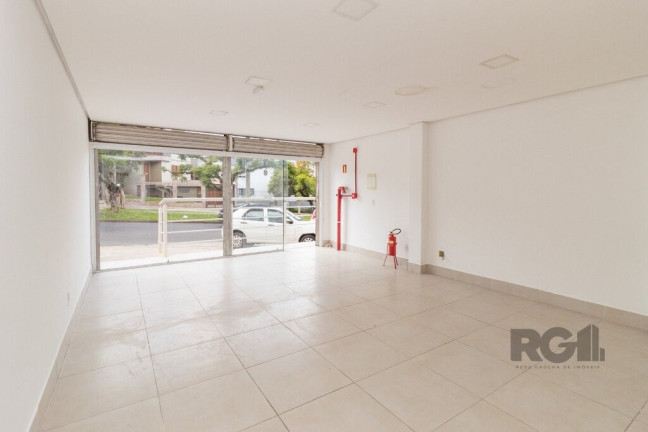 Imóvel Comercial à Venda, 48 m² em Jardim Sabará - Porto Alegre
