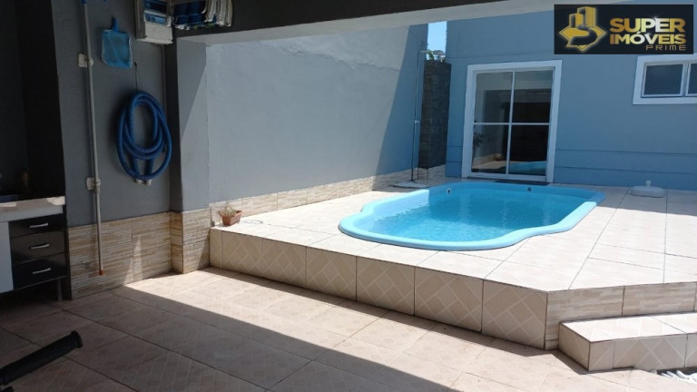 Imagem Casa com 3 Quartos à Venda, 385 m² em Areal - Pelotas Imagem Casa com 3 Quartos à Venda, 385 m² em Areal - Pelotas