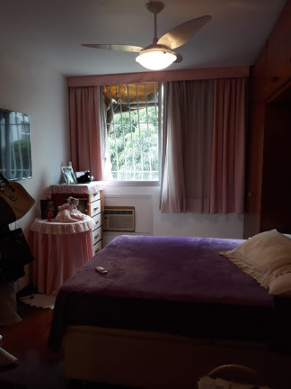 Imagem Imóvel com 2 Quartos à Venda, 80 m² em Icaraí - Niterói Imagem Imóvel com 2 Quartos à Venda, 80 m² em Icaraí - Niterói