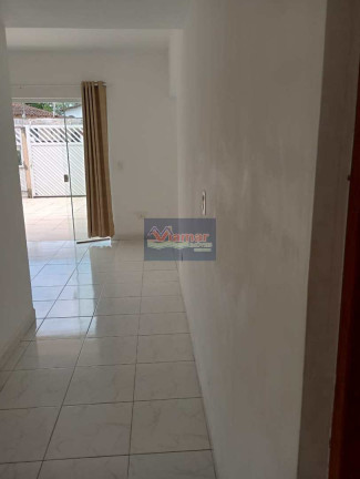 Imagem Casa com 5 Quartos para Temporada, 297 m² em Jardim Virgínia - Guarujá Imagem Casa com 5 Quartos para Temporada, 297 m² em Jardim Virgínia - Guarujá