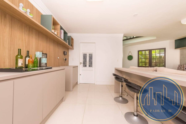 Imagem Casa com 3 Quartos para Temporada, 350 m² em Praia Das Taquaras - Balneário Camboriú