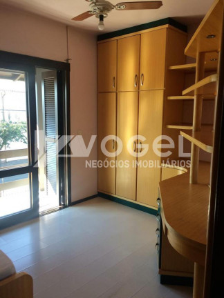 Imagem Casa com 3 Quartos à Venda, 244 m² em Primavera - Novo Hamburgo Imagem Casa com 3 Quartos à Venda, 244 m² em Primavera - Novo Hamburgo
