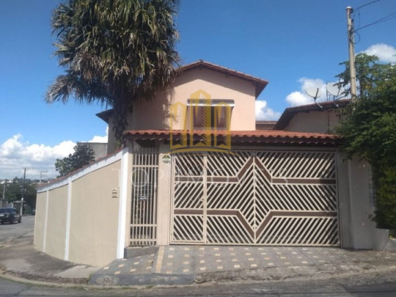 Sobrado com 3 Quartos à Venda, 300 m² em Jardim São Luis - Jacareí